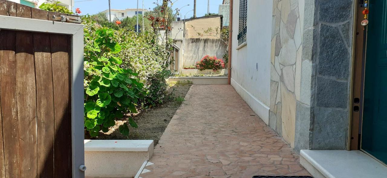 Villa 8 Via V. Monti à Loiri Porto San Paolo Extérieur photo