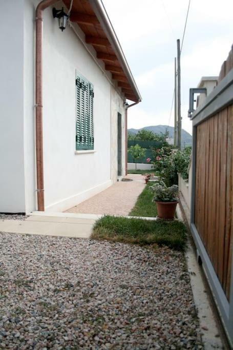 Villa 8 Via V. Monti à Loiri Porto San Paolo Extérieur photo